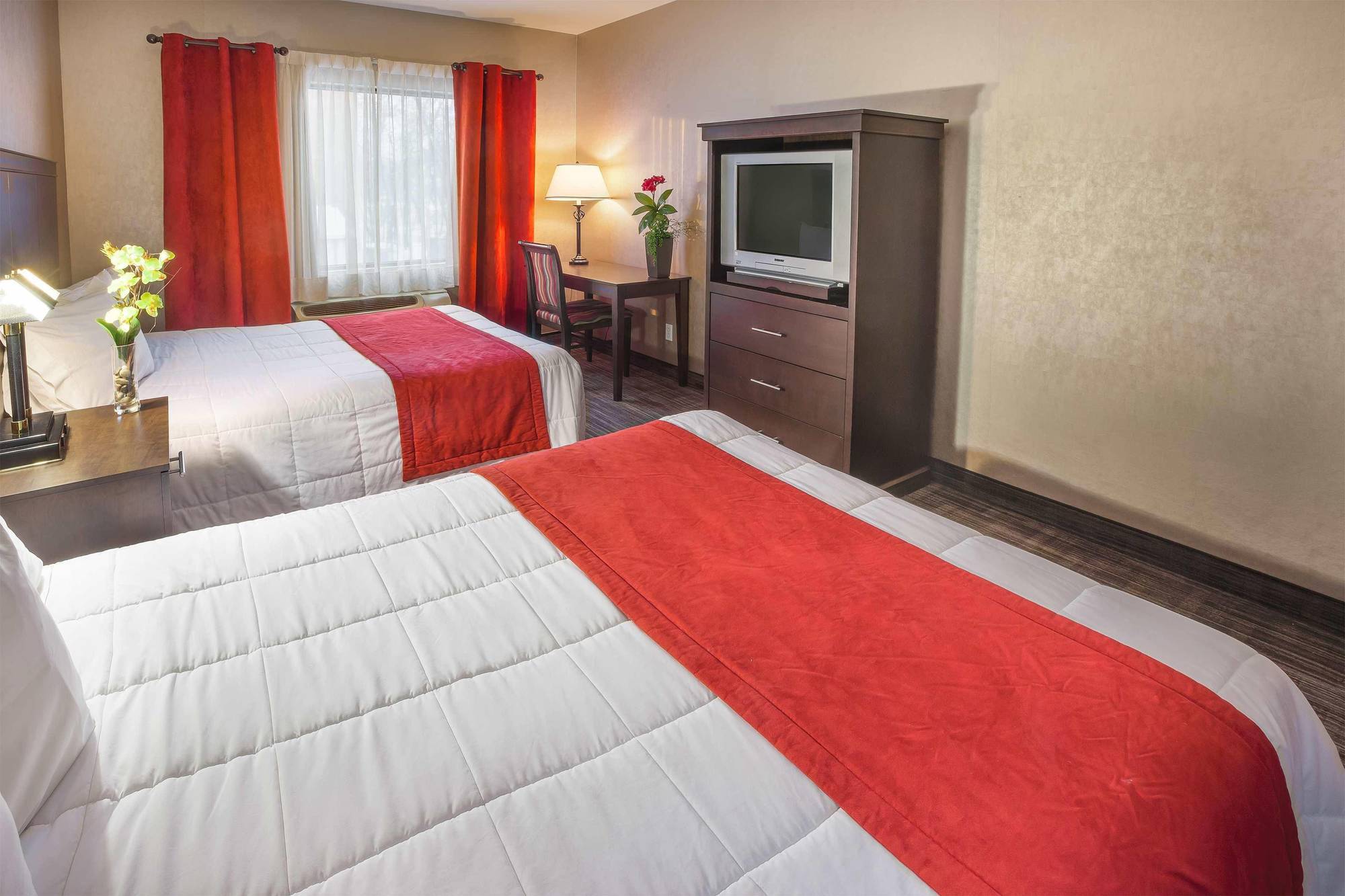 โรงแรมแอมบาสซาเดอร์ เอ สวีท ควิเบกซิตี้ ภายนอก รูปภาพ